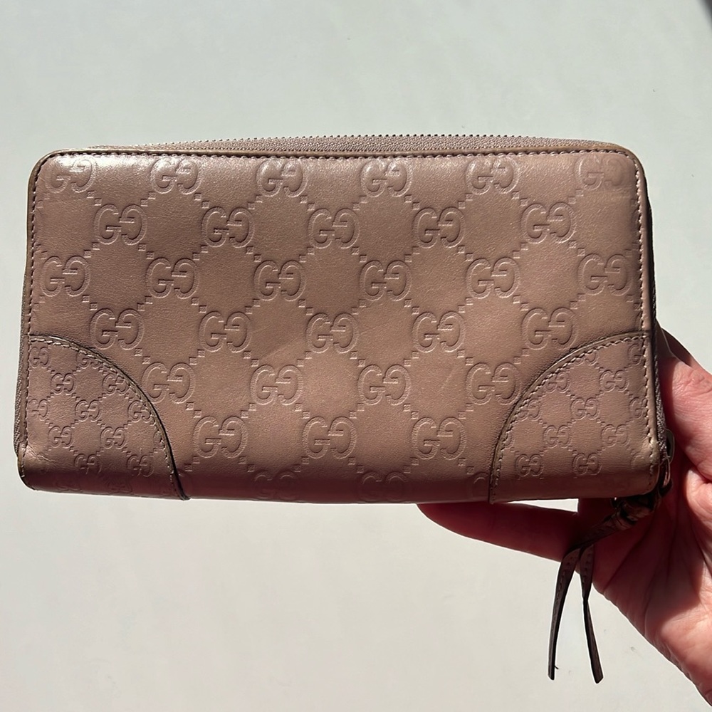 Authentic Gucci Guccissima Large Blush Pink Nude Zip Around Continental Wallet